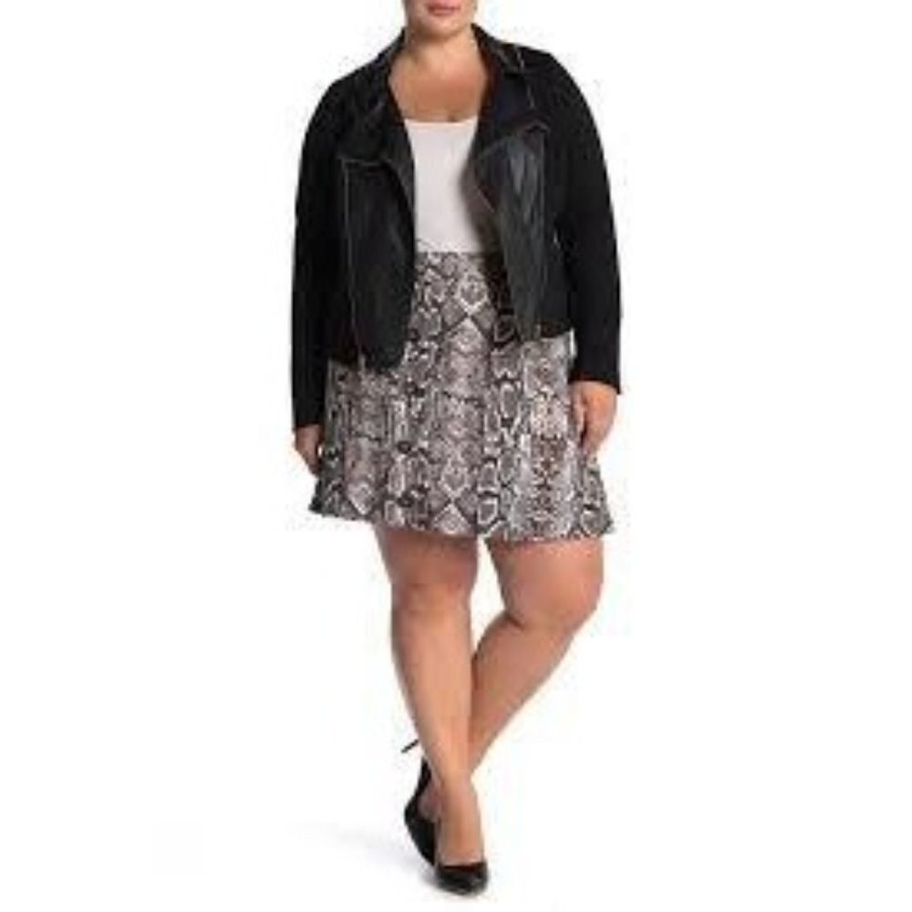 Planet Gold NWOT Snake Print Skater Skirt Button